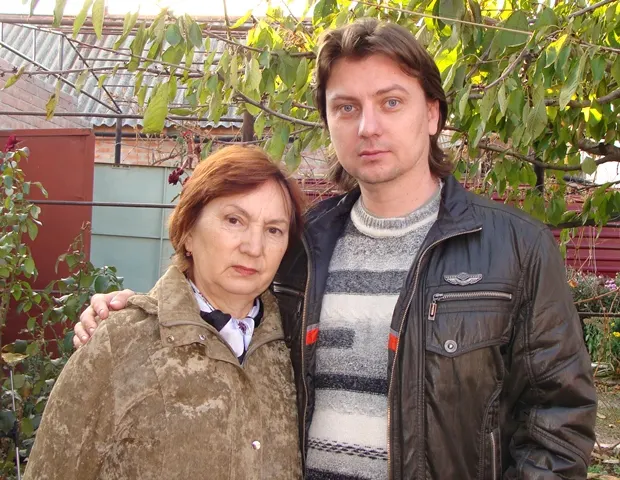 Присядь со мною рядом, дорогая мама...